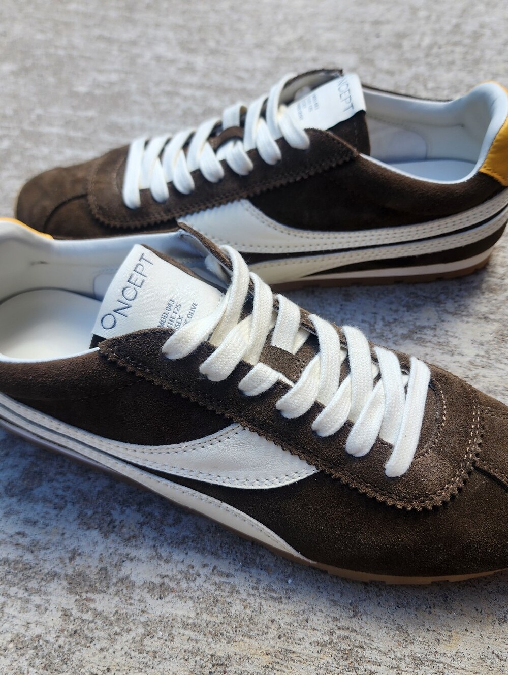 ONCEPT Women's Essex Ballet Suede Sneaker in Dark Olive, Sz 10